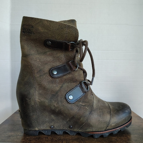 Sorel Joan of Arctic Brown Wedge Boot Lace Up Size 10 - Picture 10 of 16